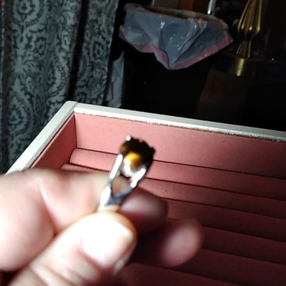 Ring - Picture 3 of 3